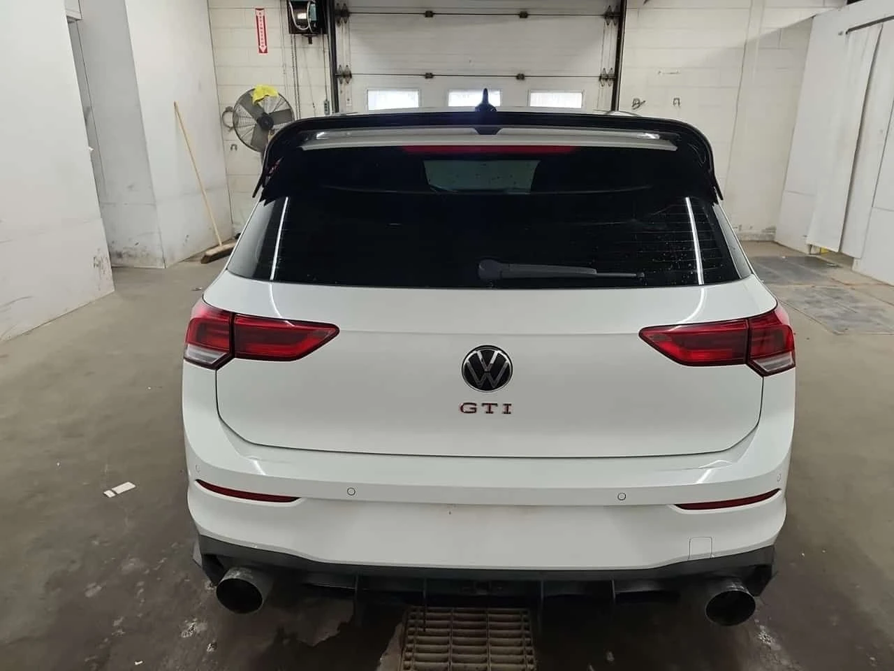 VW Golf * Performance * CARFAX * ОПЦИЯ ЗА ФИНАНСИРАНЕ, снимка 4 - Автомобили и джипове - 55511596