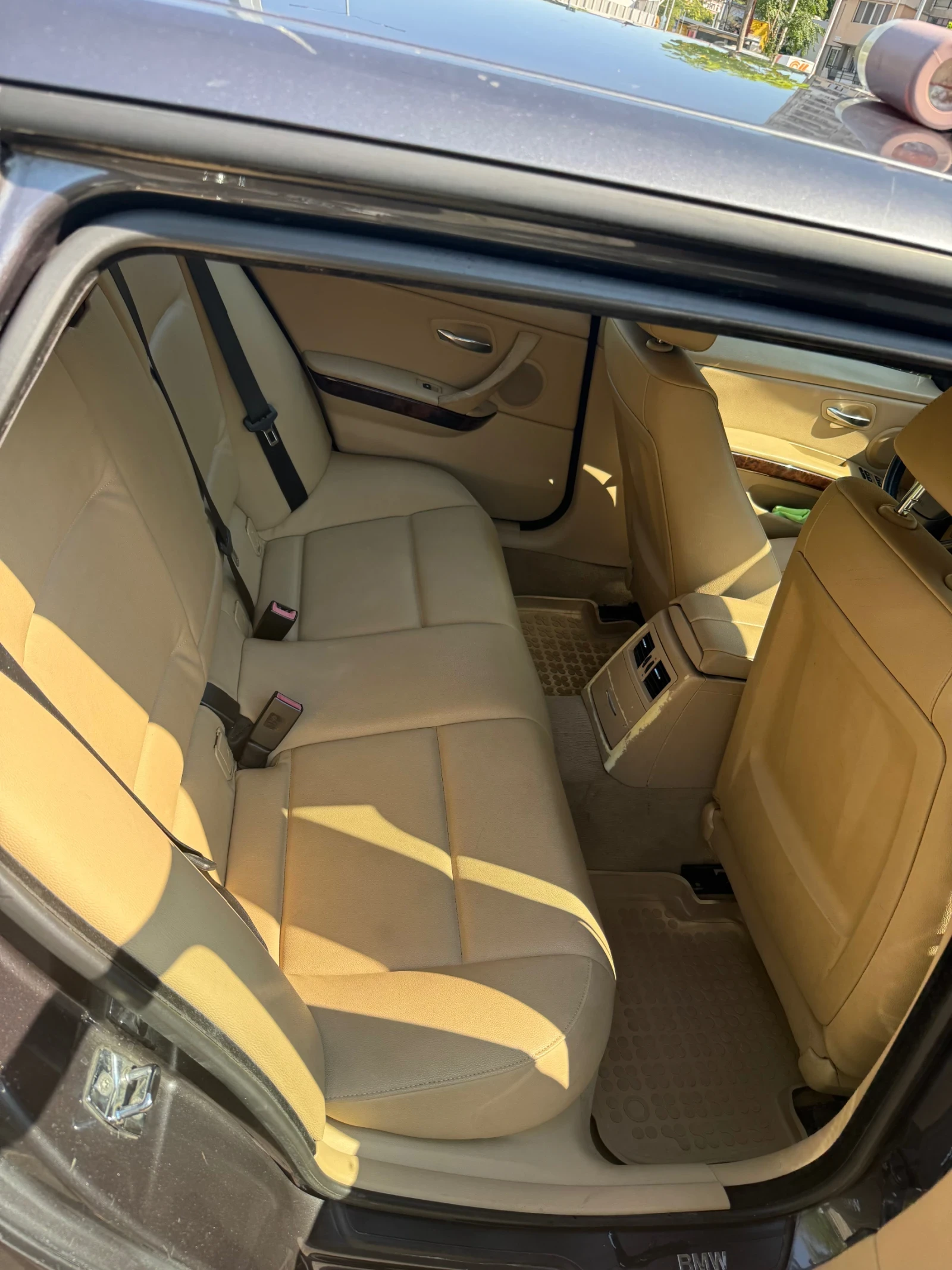 BMW 320, снимка 8 - Автомобили и джипове - 55574672