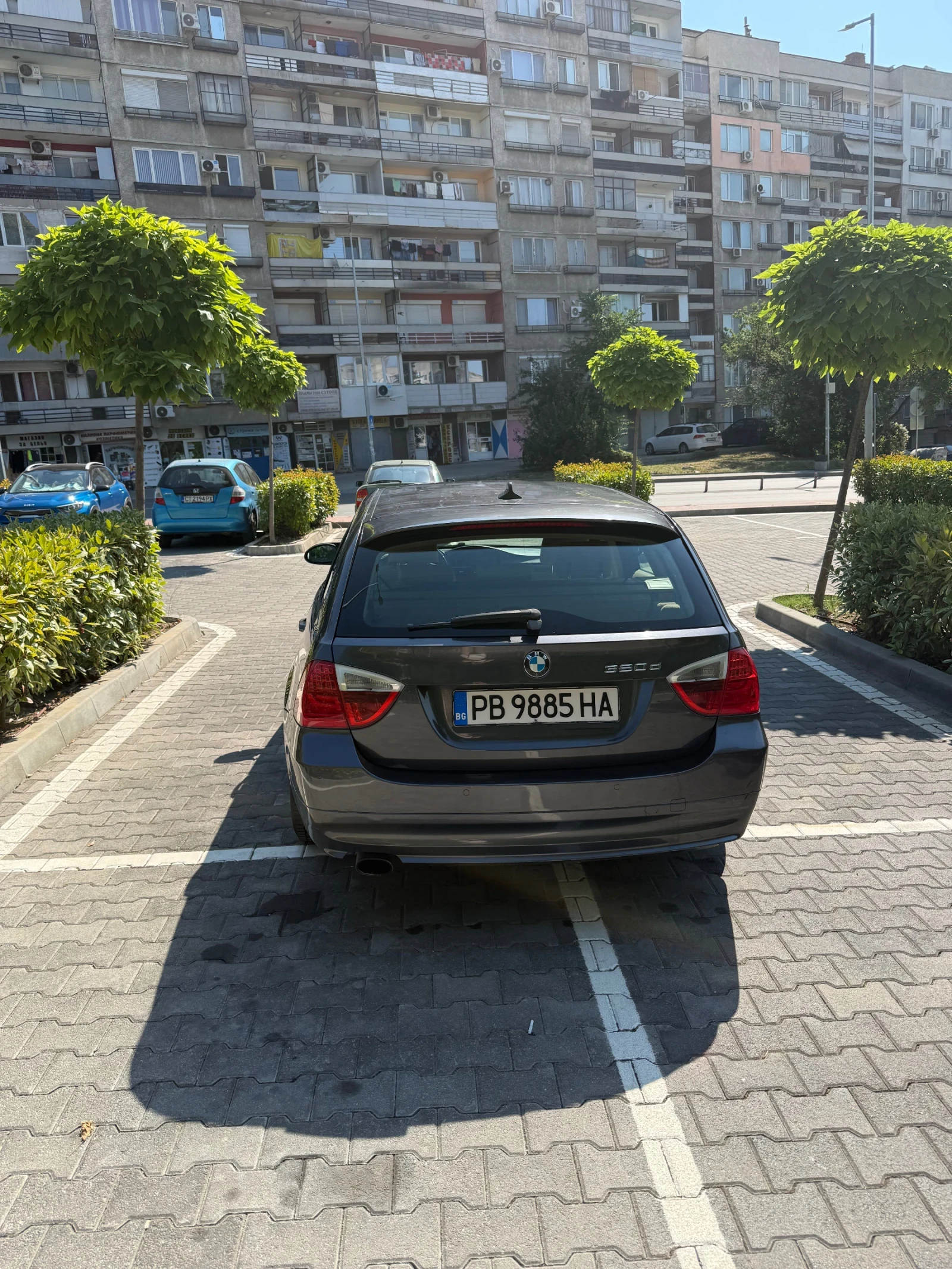 BMW 320, снимка 5 - Автомобили и джипове - 55574672