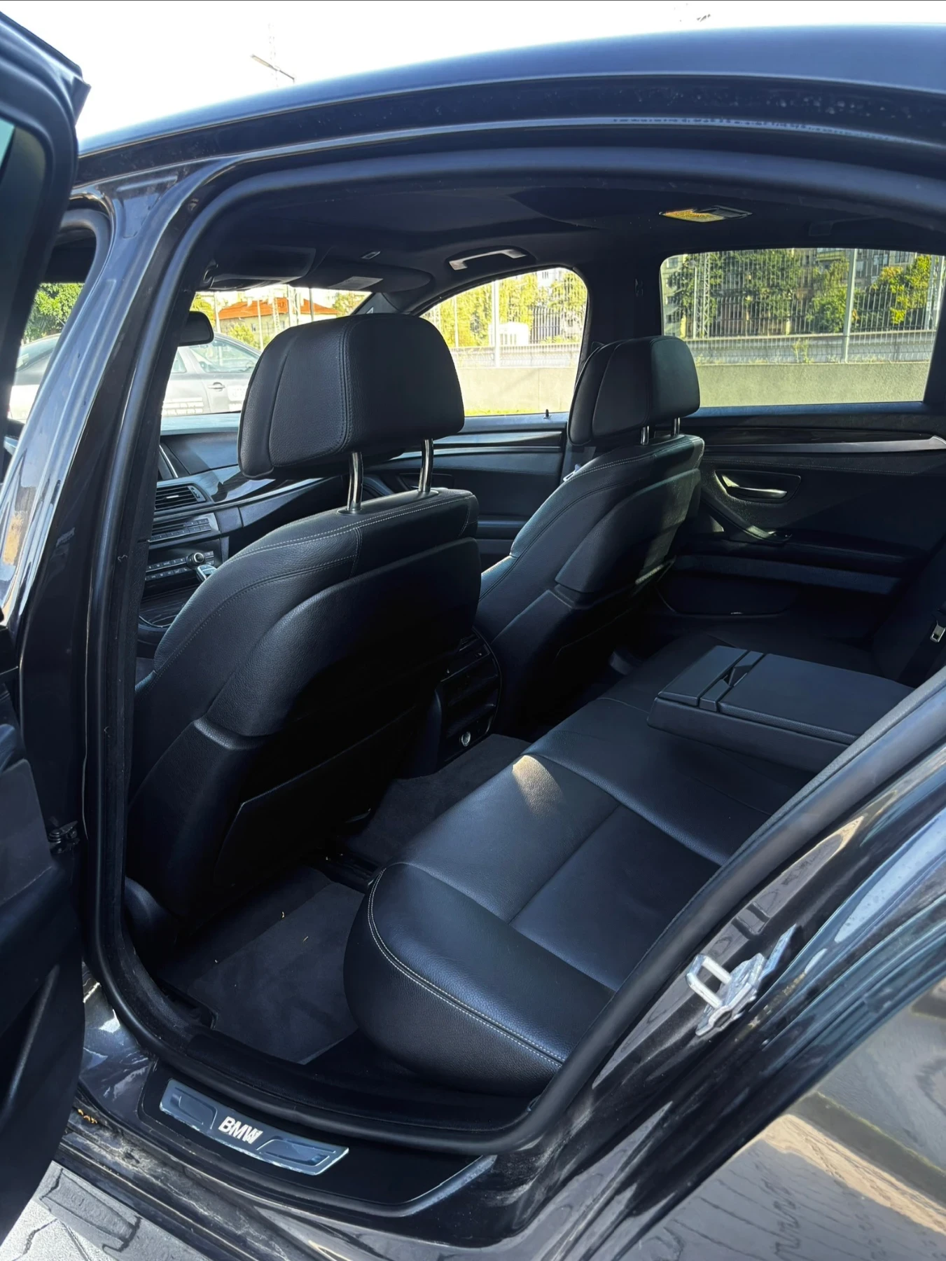 BMW 535 535iВсички екстр, снимка 9 - Автомобили и джипове - 55925921