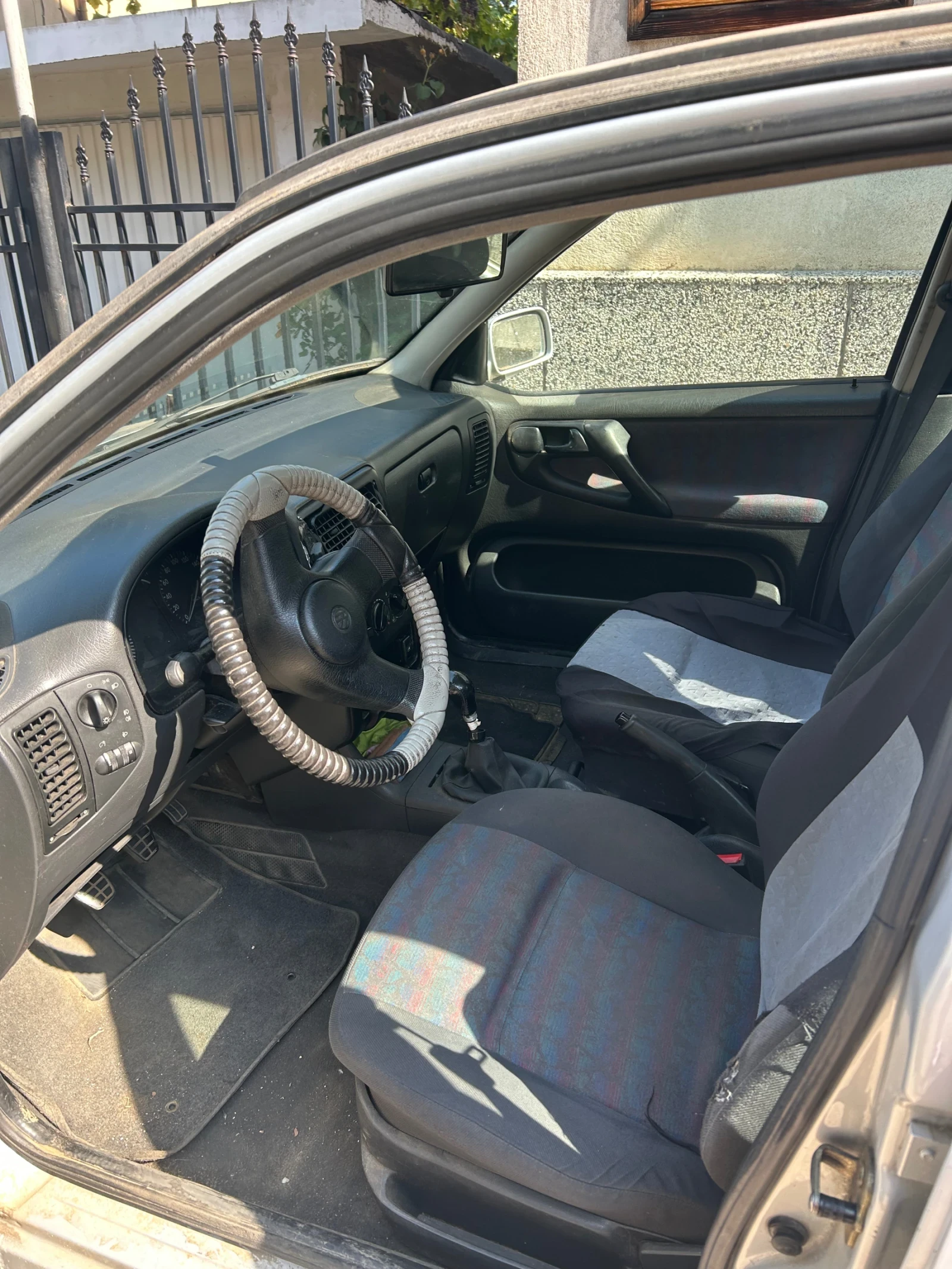 VW Polo, снимка 5 - Автомобили и джипове - 56183658