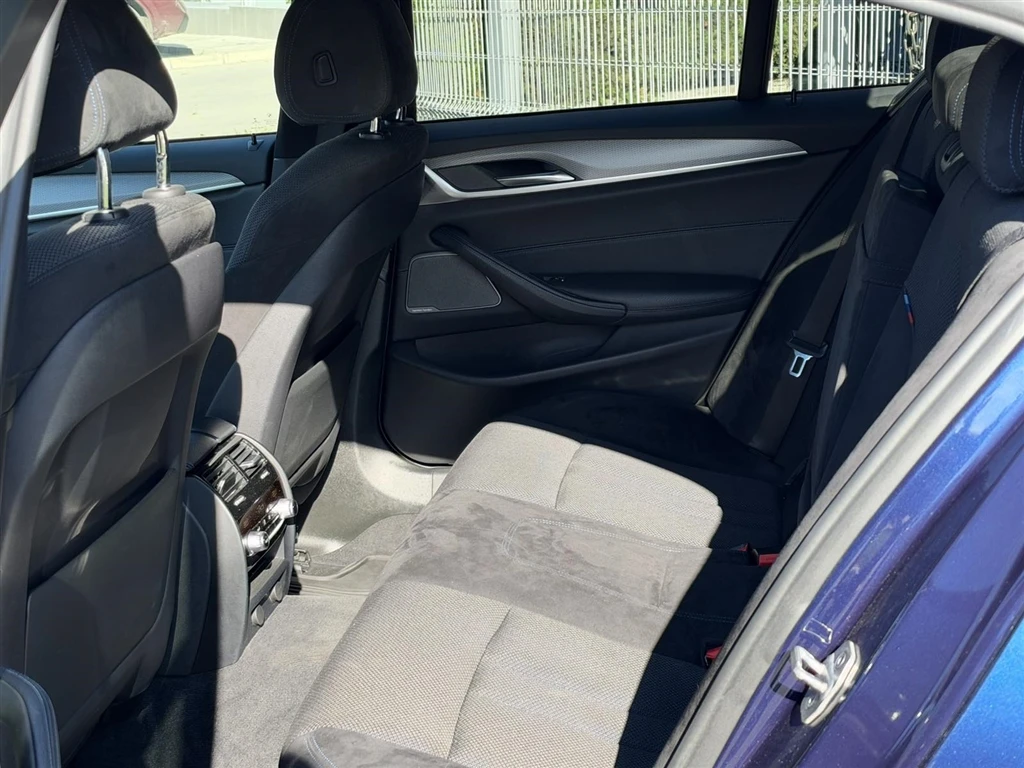 BMW 540 xDrive Седан, снимка 9 - Автомобили и джипове - 56517921