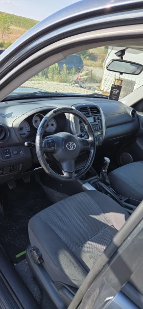 Toyota Rav4  2.0 D4D, снимка 9