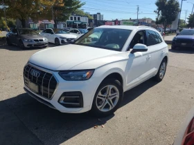     Audi Q5 * KOMFORT * CARFAX *   
