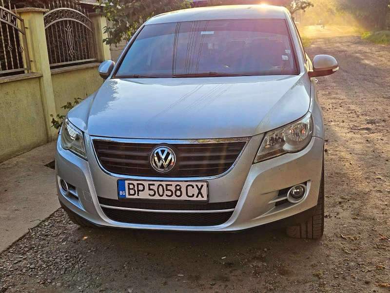 VW Tiguan 2.0 TDI, снимка 7 - Автомобили и джипове - 47382455