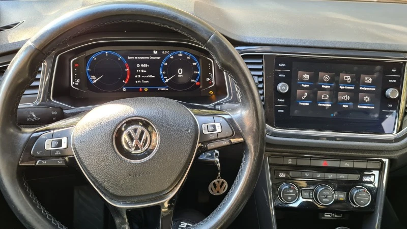 VW T-Roc 2.0 TDI 4X4, снимка 11 - Автомобили и джипове - 47455143