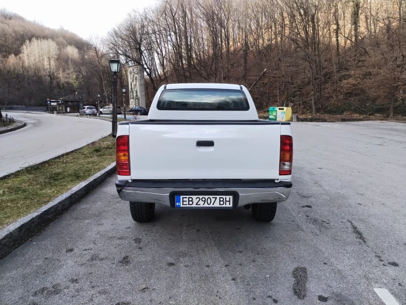 Toyota Hilux 2.5D4D/120к.с./ЛЯВ ВОЛАН!!!, снимка 8 - Автомобили и джипове - 48418982