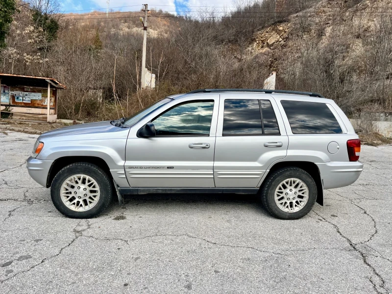 Jeep Grand cherokee Регистриран ! Много добро състояние !, снимка 4 - Автомобили и джипове - 49356962