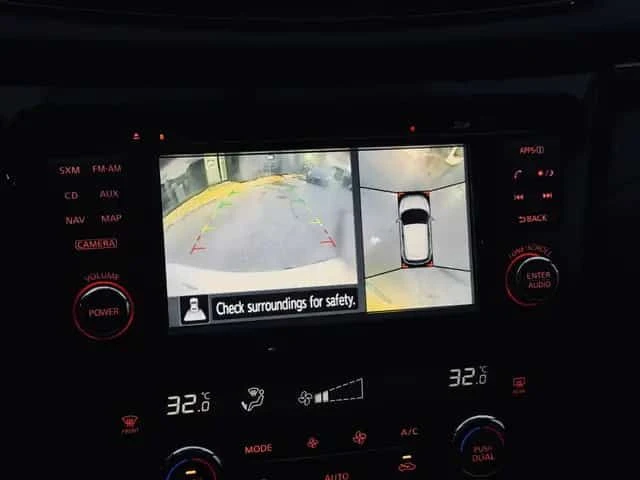 Nissan Qashqai * AWD 4dr SL * ШИБИДАХ * ПОДГРЕВИ * CARFAX, снимка 11 - Автомобили и джипове - 54027044