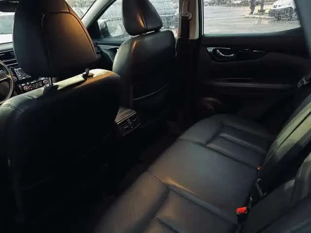 Nissan Qashqai * AWD 4dr SL * ШИБИДАХ * ПОДГРЕВИ * CARFAX, снимка 7 - Автомобили и джипове - 54027044