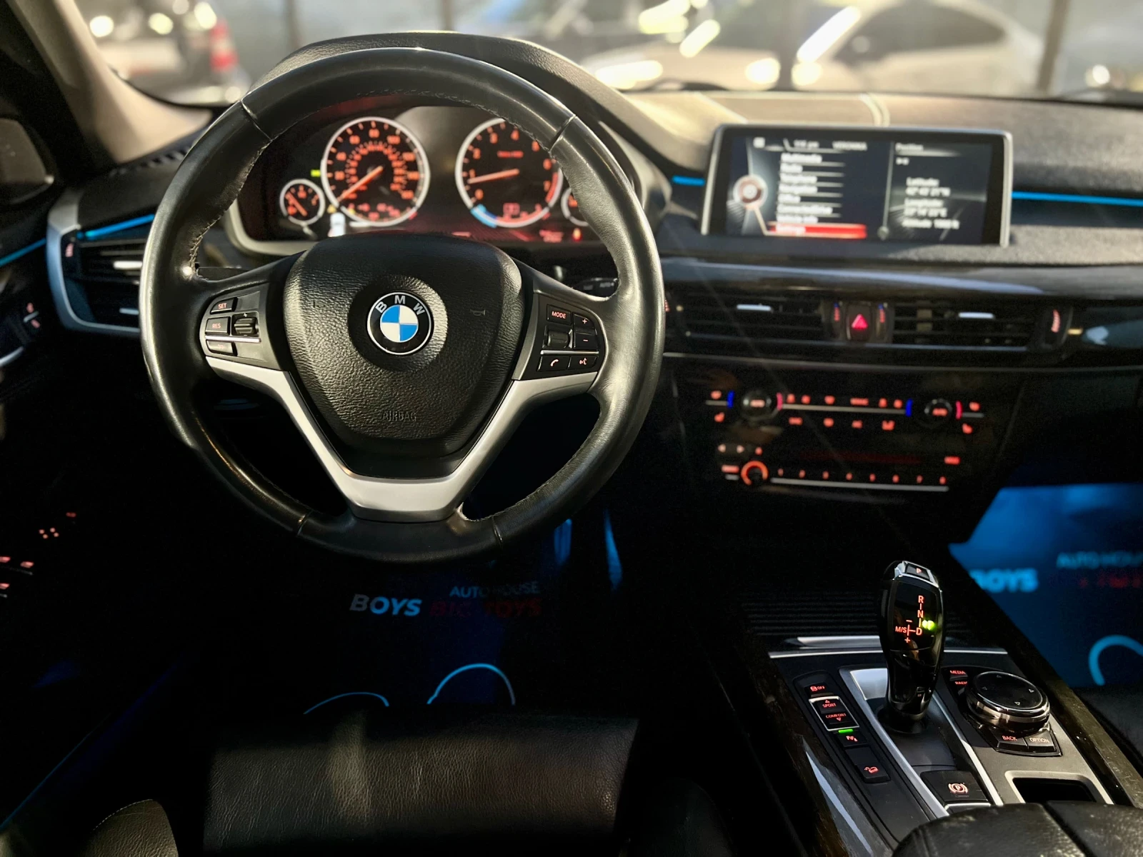 BMW X5 * HeadUP* Панорама* Вакум* Подгрев* Xdrive* 360Кам - изображение 10