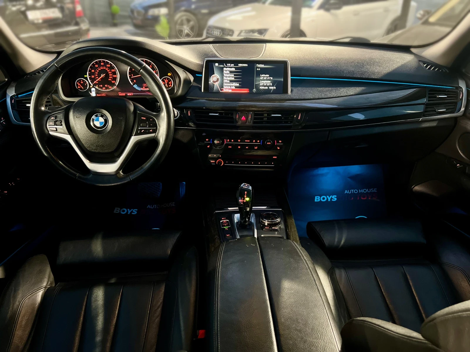 BMW X5 * HeadUP* Панорама* Вакум* Подгрев* Xdrive* 360Кам - изображение 9