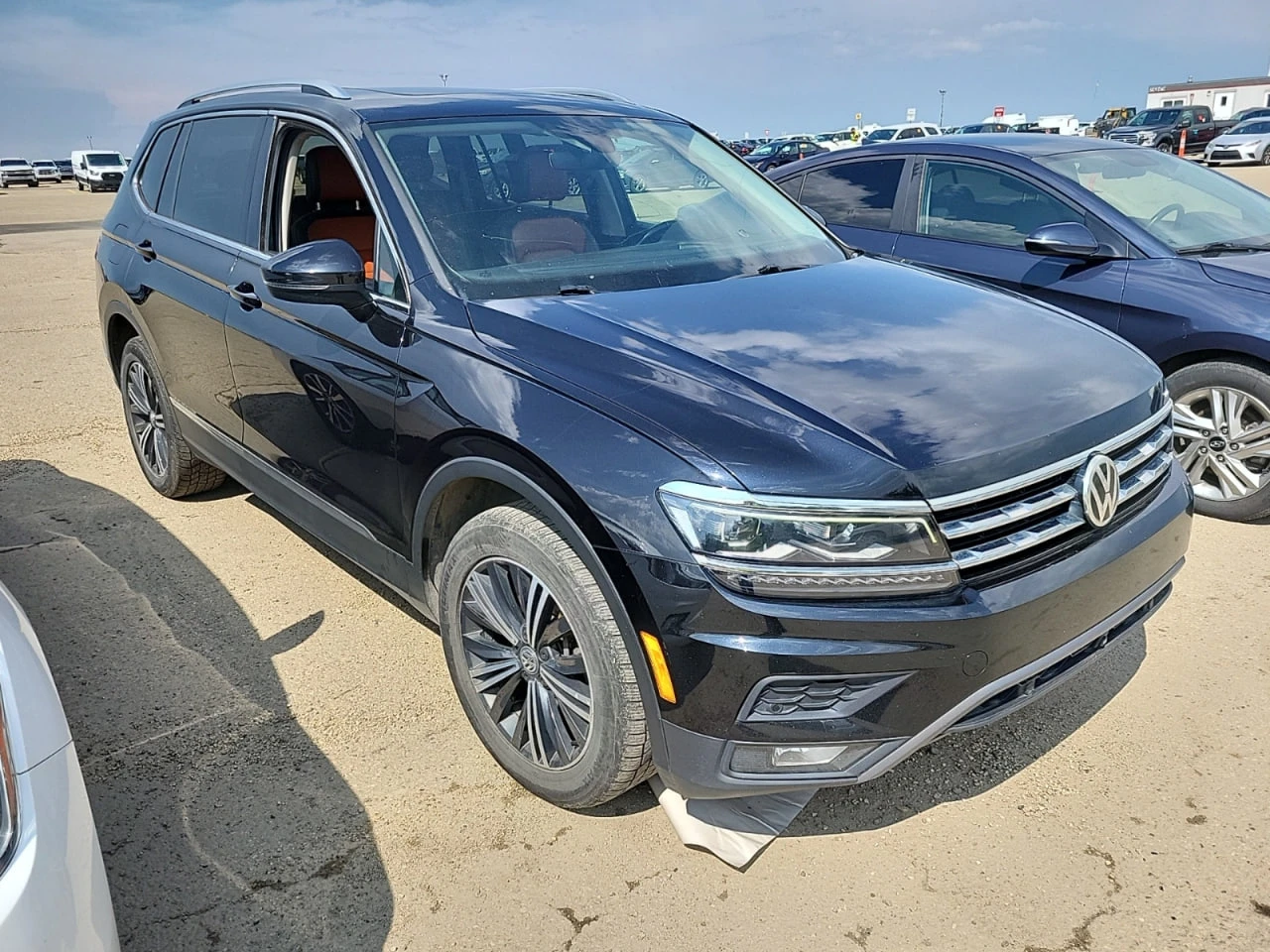 VW Tiguan * CARFAX * АВТО КРЕДИТ * ЦЕНА ДО БГ! - изображение 3