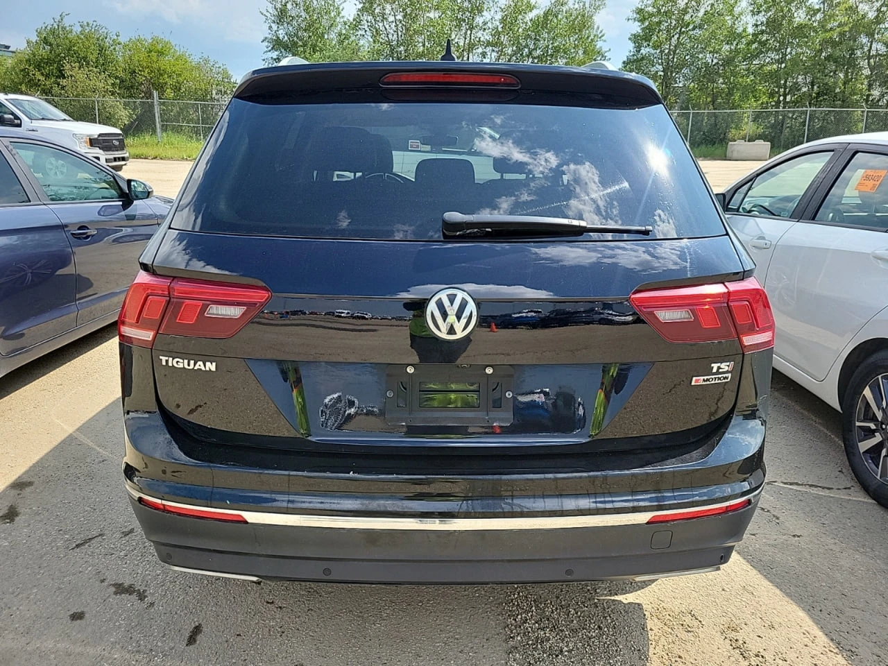 VW Tiguan * CARFAX * АВТО КРЕДИТ * ЦЕНА ДО БГ! - изображение 5