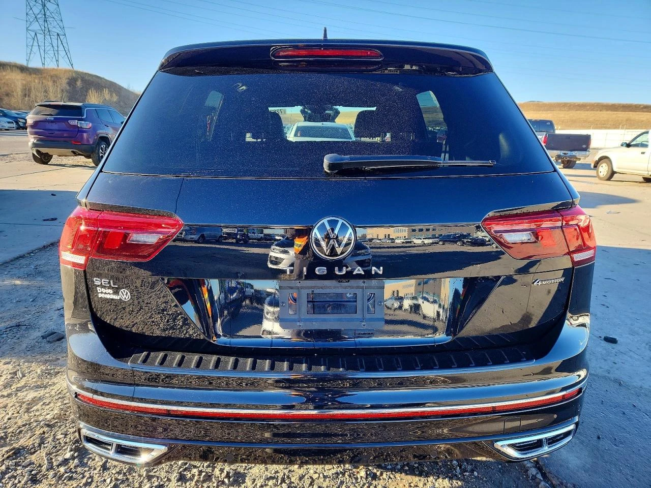 VW Tiguan SEL* R-LINE* 360 CAM* ПАНОРАМА* ПОДГРЕВ* КЕЙЛЕС - изображение 5