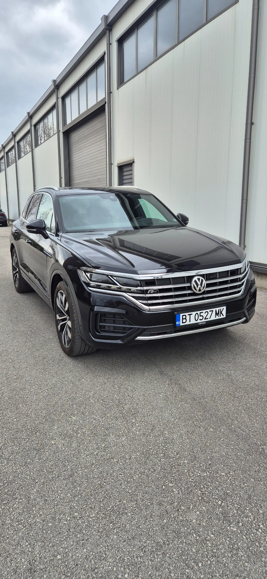 VW Touareg V6 TDI 4MOTION R-line-всички екстри за модела, снимка 17 - Автомобили и джипове - 53998125