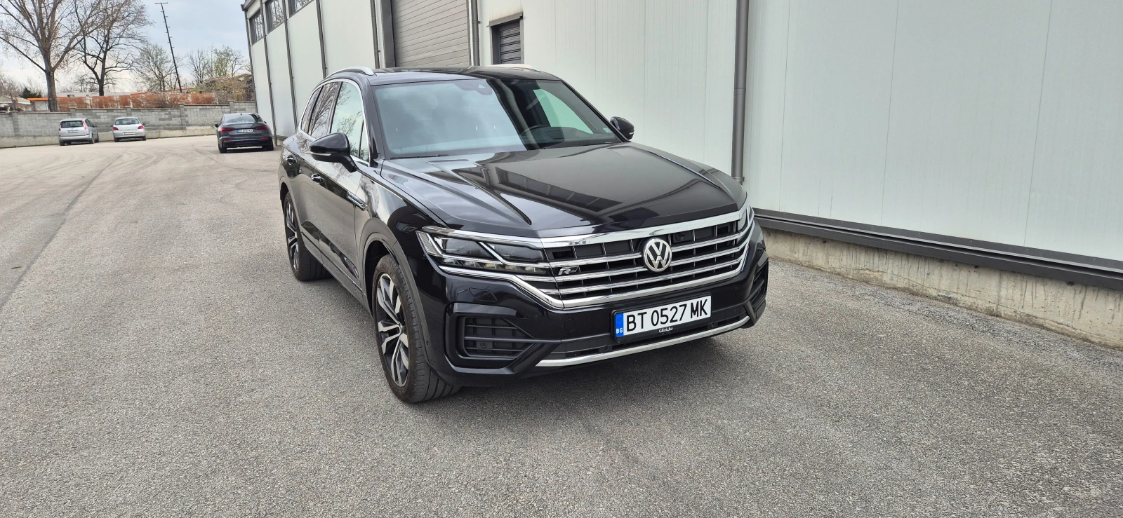 VW Touareg V6 TDI 4MOTION R-line-всички екстри за модела, снимка 5 - Автомобили и джипове - 53998125