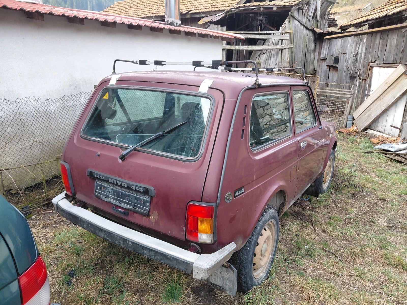 Lada Niva, снимка 3 - Автомобили и джипове - 54184233
