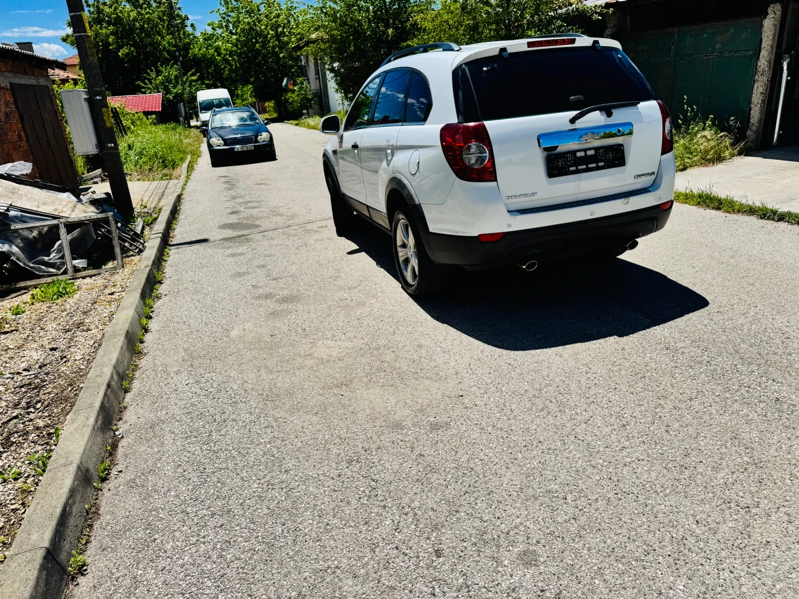 Chevrolet Captiva 2.4 167 Обслужен Бяла перла Газ Бензин, снимка 8 - Автомобили и джипове - 54580848