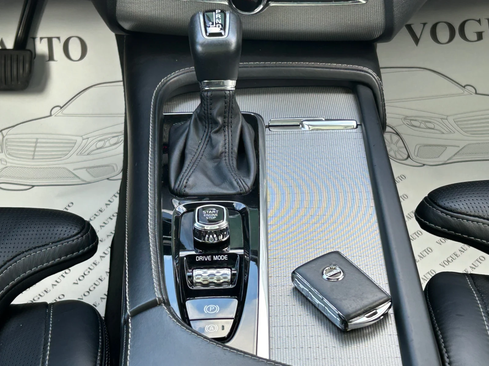 Volvo Xc90 D5* AWD* Inscription* 6+ 1, снимка 13 - Автомобили и джипове - 54784200