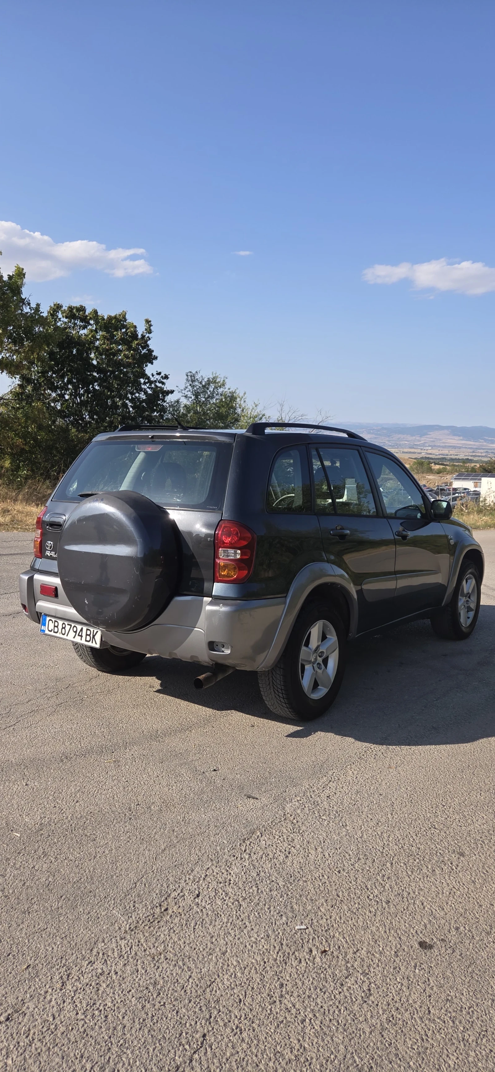 Toyota Rav4  2.0 D4D, снимка 4 - Автомобили и джипове - 55779160