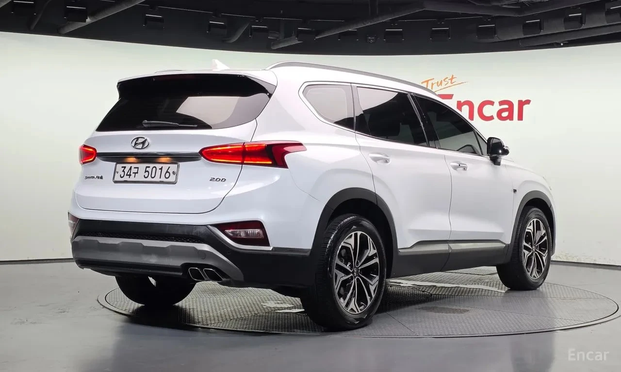 Hyundai Santa fe * Diesel 2.0 2WD * КРАЙНА ЦЕНА ДО БЪЛГАРИЯ, снимка 2 - Автомобили и джипове - 55846214