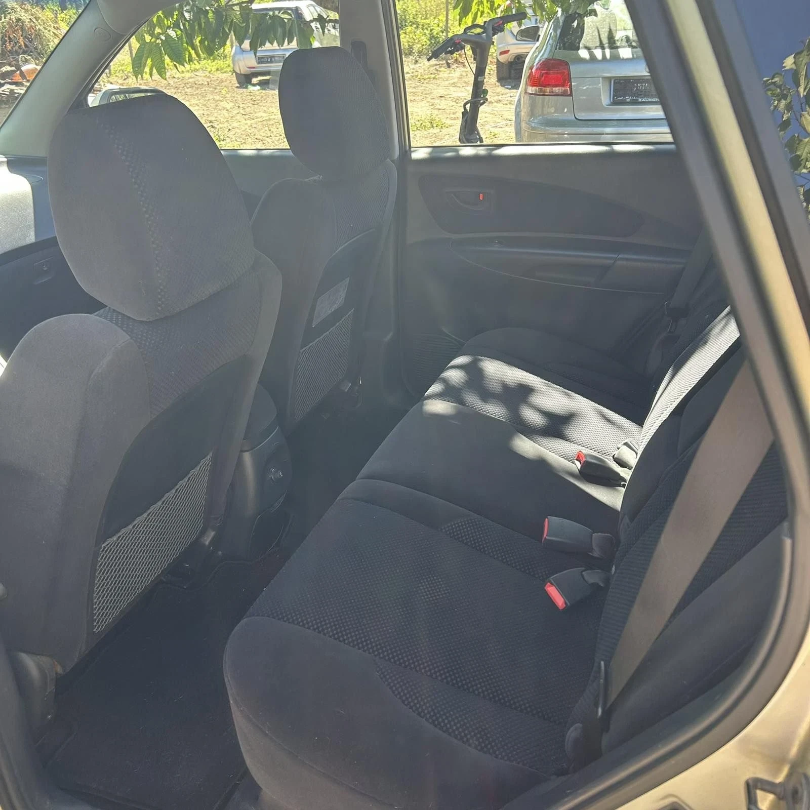 Hyundai Tucson, снимка 5 - Автомобили и джипове - 56083359