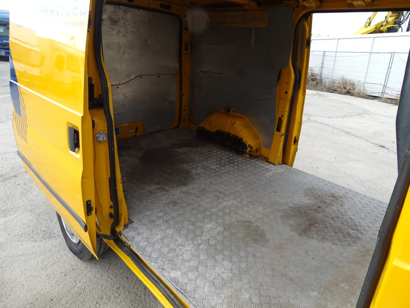 Ford Transit 350M, снимка 11 - Бусове и автобуси - 49117085