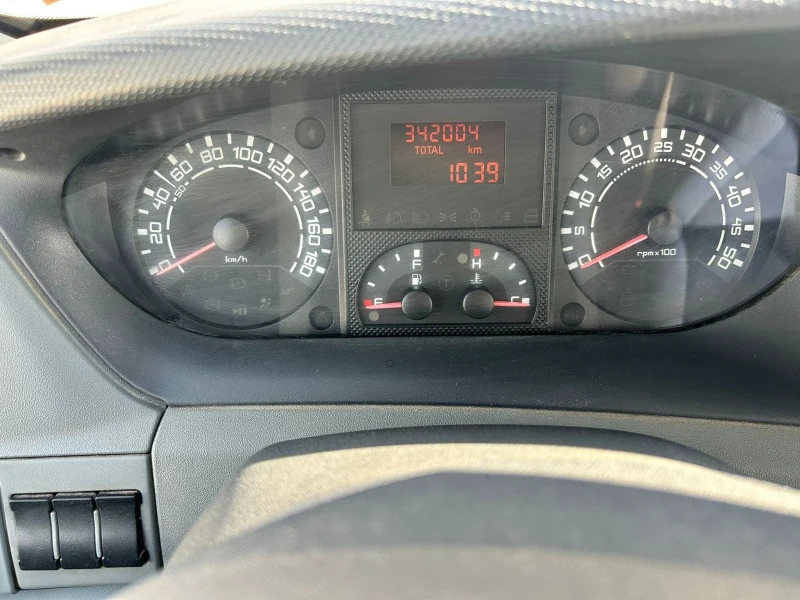 Iveco Daily 35C10, снимка 6 - Бусове и автобуси - 52200859