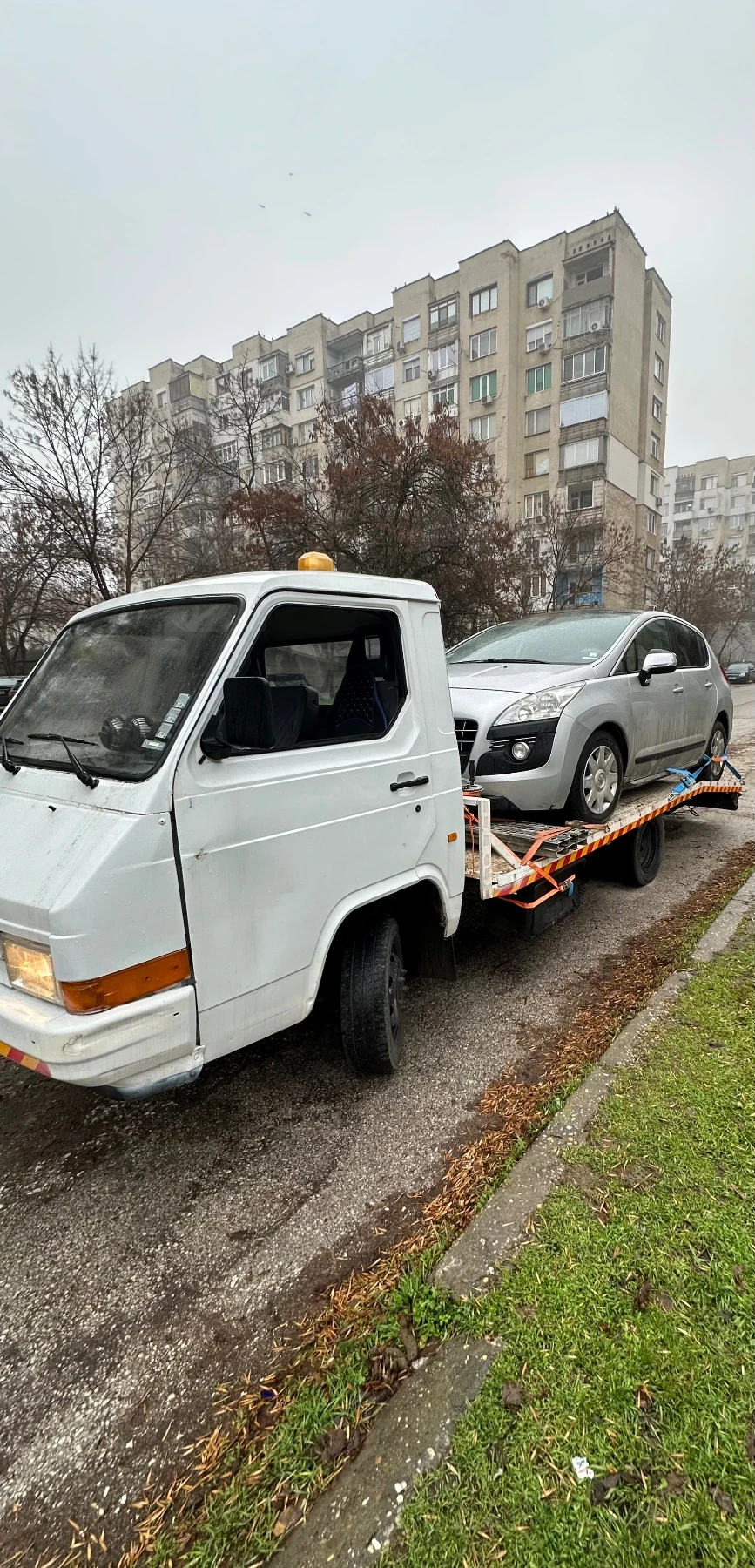 Nissan Trade 2.8, снимка 5 - Бусове и автобуси - 54001199