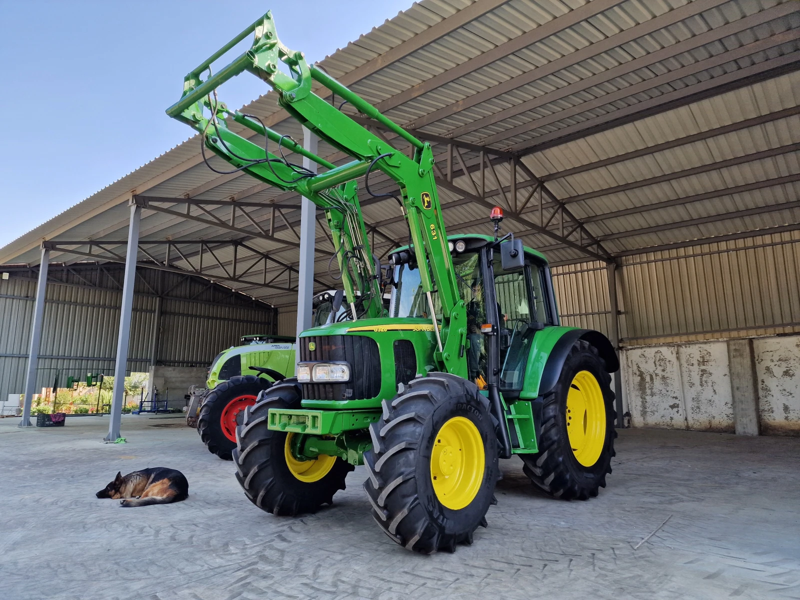 Трактор John Deere 6320 - изображение 3