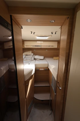 Кемпер Dethleffs Globebus i6, снимка 17