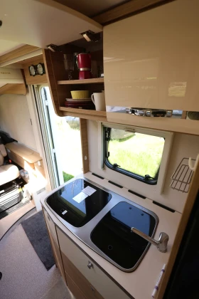 Кемпер Dethleffs Globebus i6, снимка 11