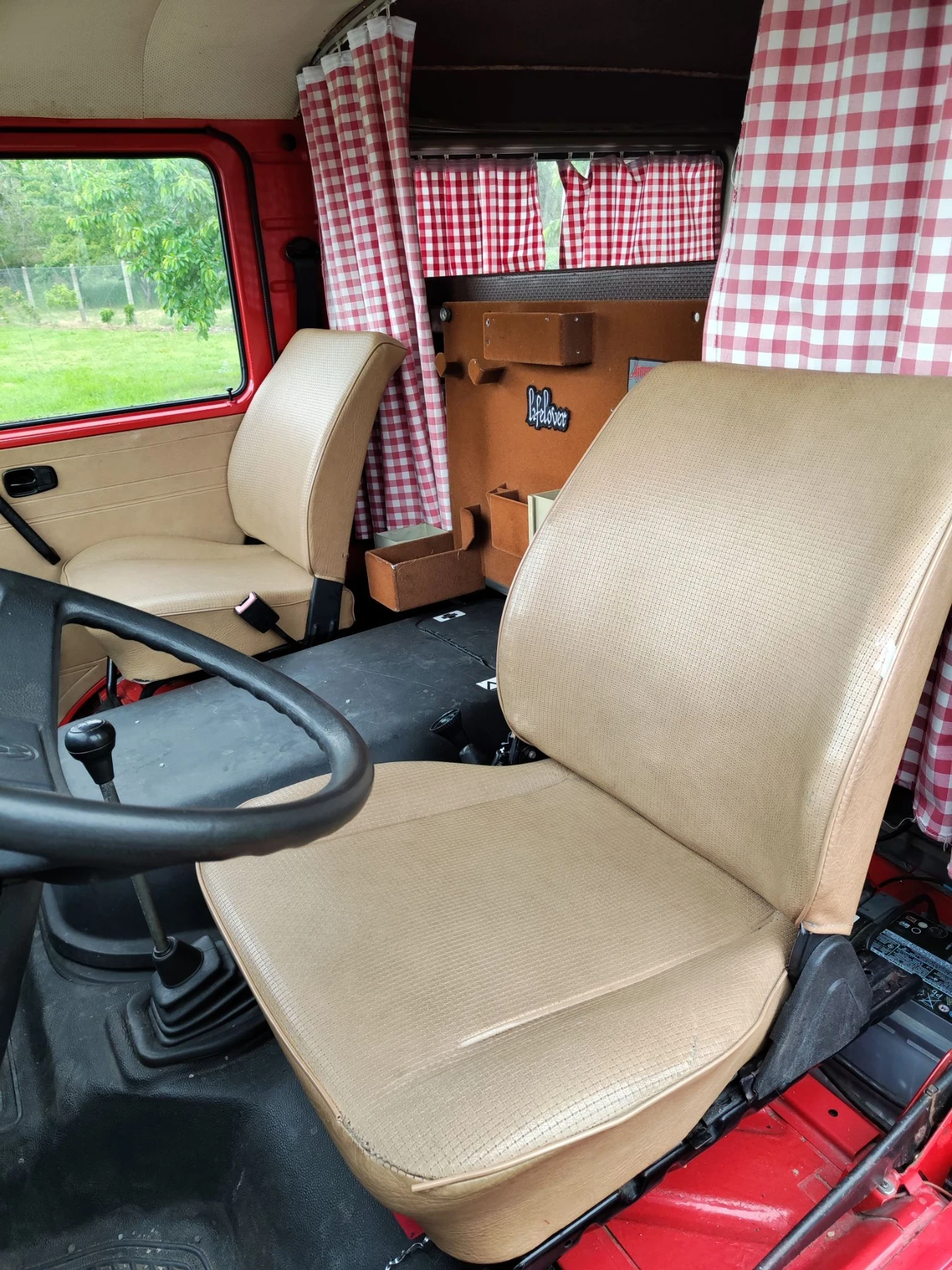 Кемпер VW Lt, снимка 8 - Каравани и кемпери - 56456677