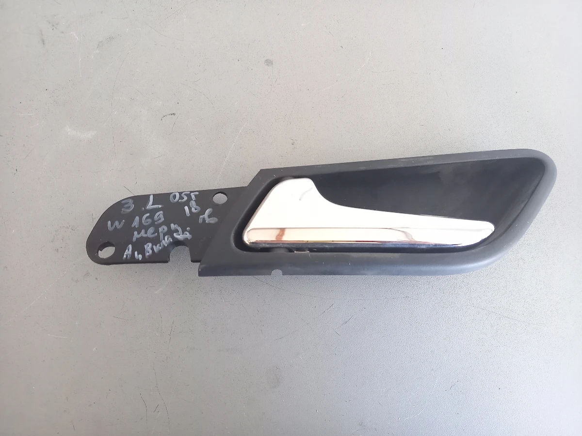       180 W169  | Mobile.bg   1