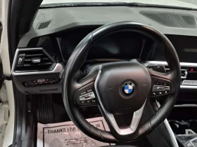 BMW 330 I XDRIVE * PANORAMA* 2 КЛЮЧА* CARFAX * , снимка 17