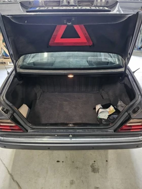 Mercedes-Benz 124, снимка 11