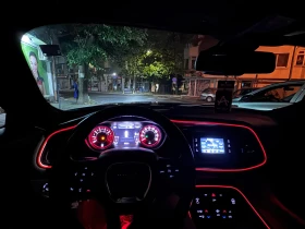 Dodge Challenger 5.7 Hemi/RT, снимка 12