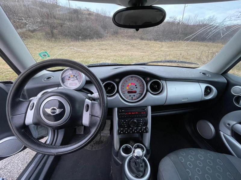 Mini Cooper 1.6i ПРОДАВАМ ВСИЧКО ЗА 500 ЛВ., снимка 5 - Автомобили и джипове - 41539192