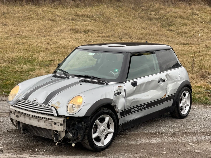 Mini Cooper 1.6i ПРОДАВАМ ВСИЧКО ЗА 500 ЛВ., снимка 2 - Автомобили и джипове - 41539192