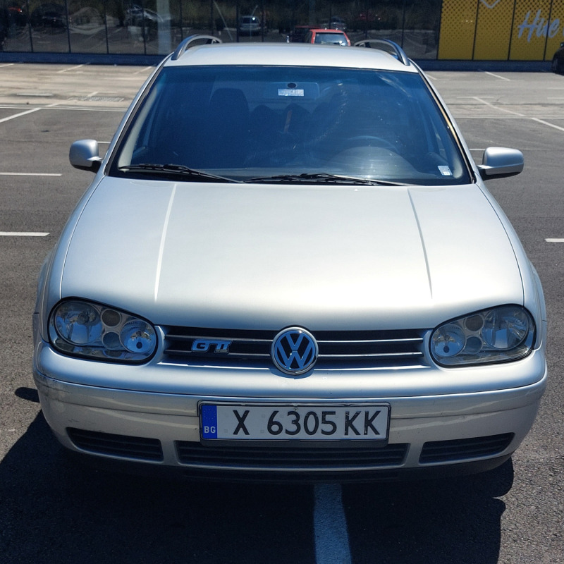 VW Golf, снимка 1 - Автомобили и джипове - 46116469