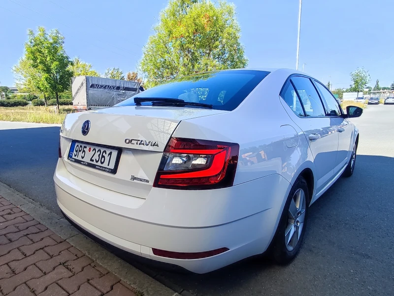 Skoda Octavia Octavia 1.6 116 hp, снимка 17 - Автомобили и джипове - 47176226