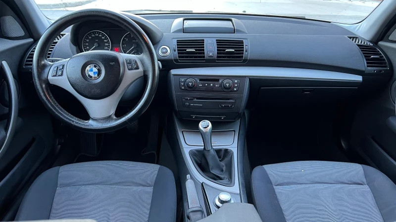 BMW 116 i, снимка 12 - Автомобили и джипове - 48143654