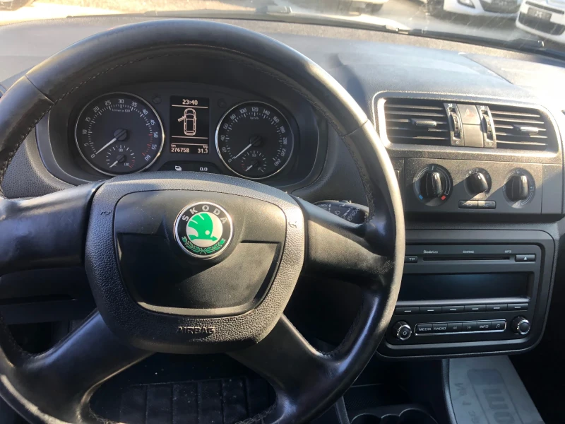 Skoda Fabia 1.6 TDI, снимка 7 - Автомобили и джипове - 48852959