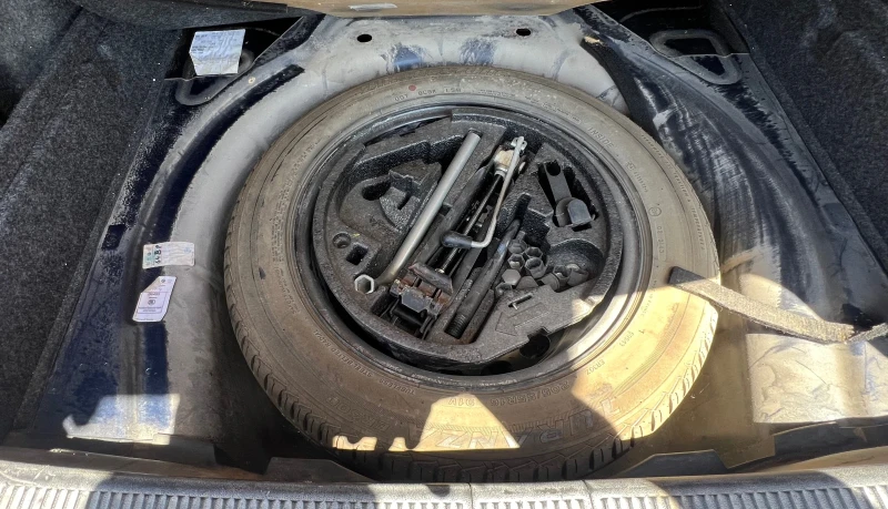 Skoda Octavia 2.0TDI 4X4, снимка 10 - Автомобили и джипове - 52645215