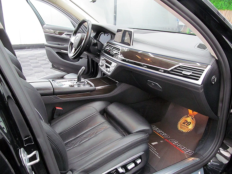 BMW 750 Xdrive/START STOP/!Keyless Go/GERMANY/ЛИЗИНГ, снимка 11 - Автомобили и джипове - 51181358