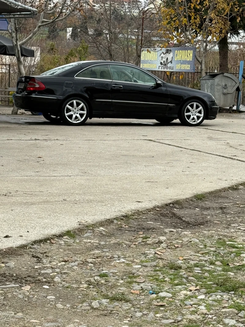 Mercedes-Benz CLK, снимка 10 - Автомобили и джипове - 52553720