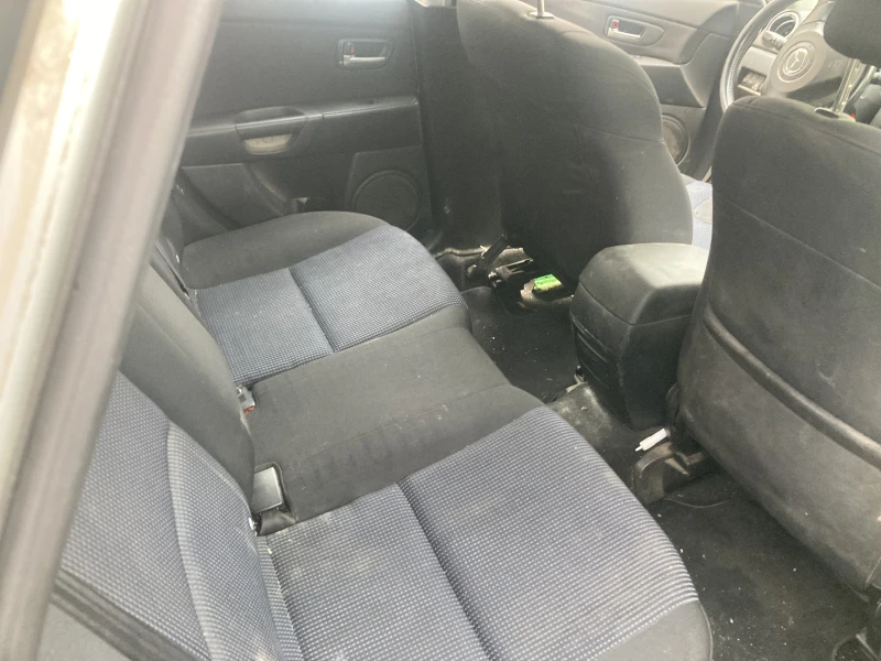 Mazda 3, снимка 7 - Автомобили и джипове - 52729291