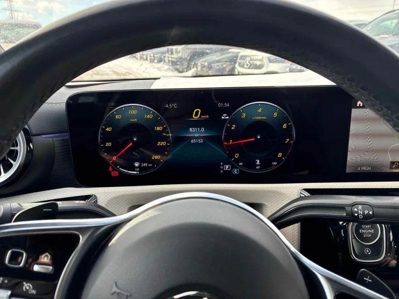 Mercedes-Benz CLA * 250 * CARFAX * БЕЗ ПЪРВОНАЧАЛНА ВНОСКА, снимка 8 - Автомобили и джипове - 53215280