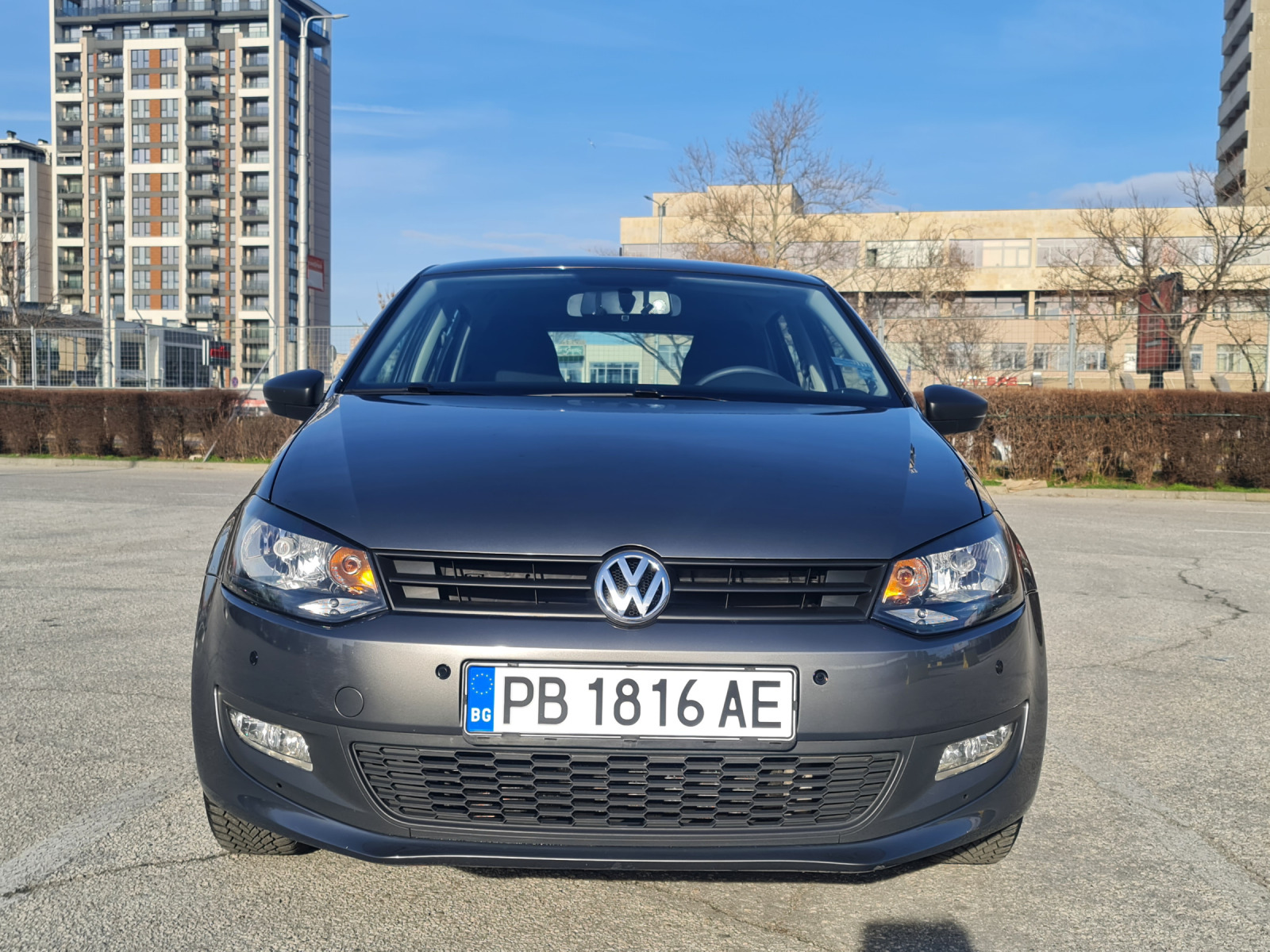 VW Polo 1.2, 85 000 km. - изображение 1